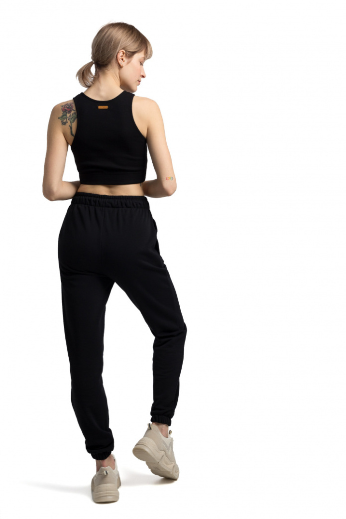 Spodnie damskie dresowe joggery z gumką i kieszeniami czarne